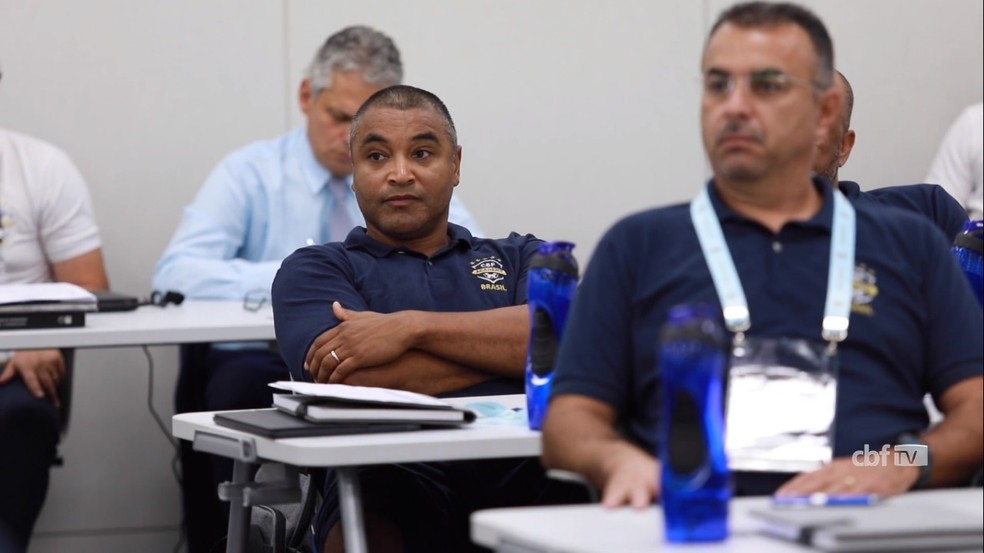 Roger Machado, cotado no Santos, faz curso de treinadores da CBF, no Rio de Janeiro — Foto: Reprodução/CBF TV