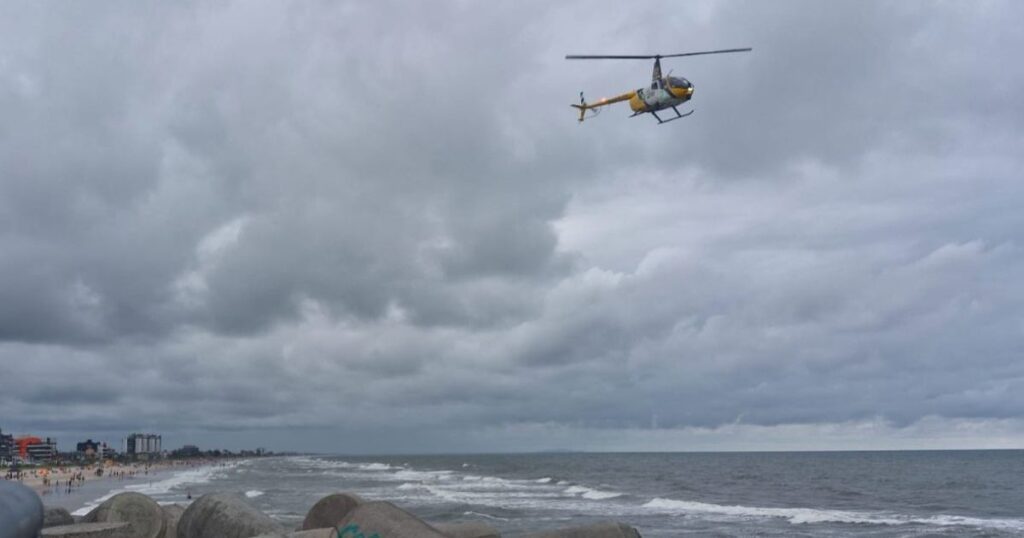 Adolescente de 12 anos desaparece no mar em Matinhos