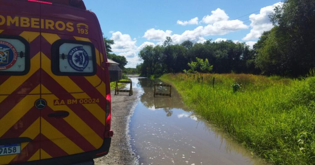 Bombeiros divulgam fotos dos pontos de monitoramento em São Mateus do Sul