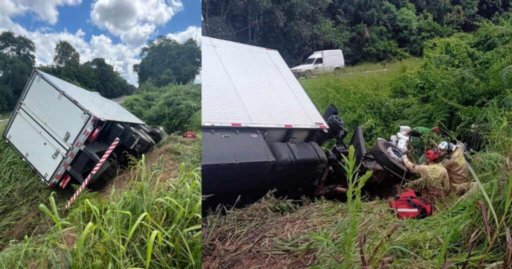 Caminhão tomba na BR-476 e deixa um homem com ferimentos graves