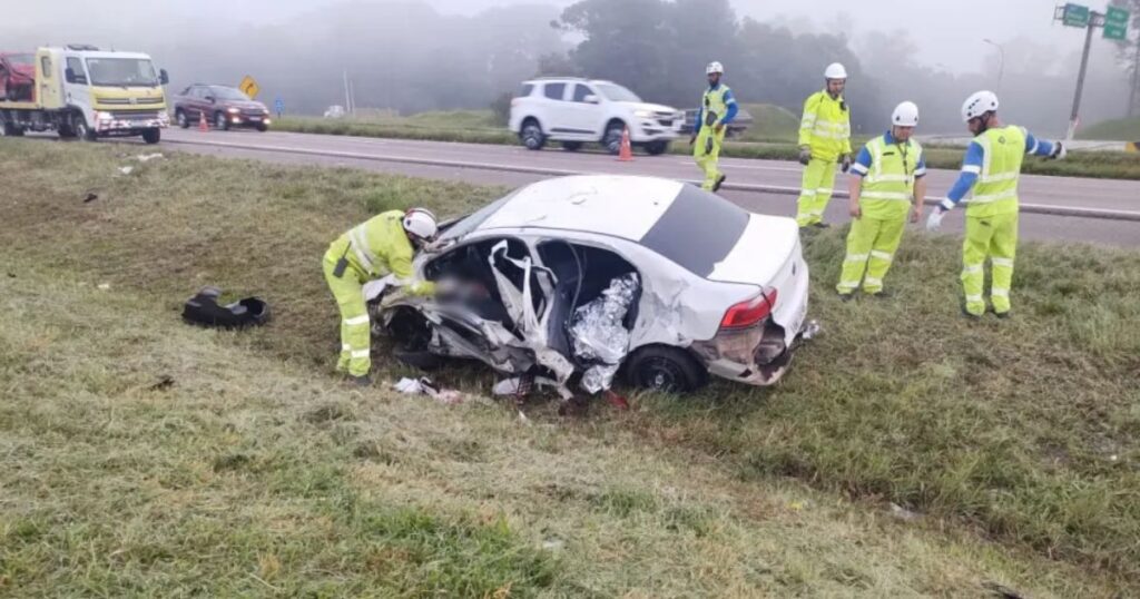 Batida entre três carros mata idosa e deixa 7 feridos na BR-376; um dos motoristas estava embriagado