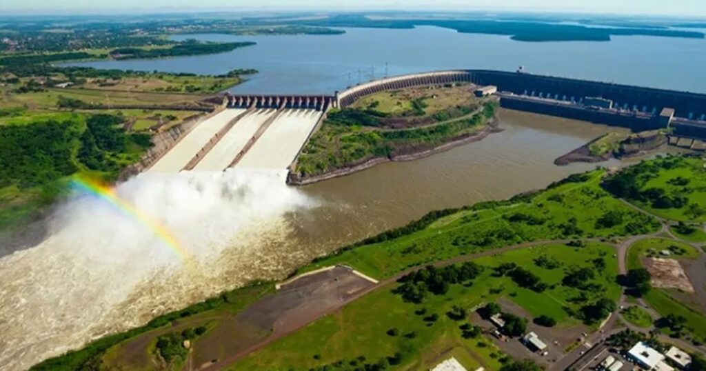 Itaipu entra para o Guinness Book por montante suficiente para abastecer o mundo sozinha por quase um dia