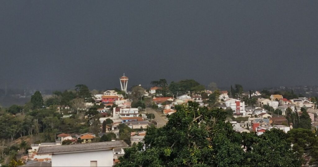 Defesa Civil emite alerta de temporal para São Mateus do Sul e região nesta quarta-feira (22)