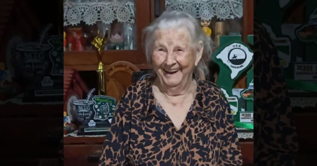 Nota de falecimento: Maria Rosa Blaka Stephaniaki, aos 89 anos