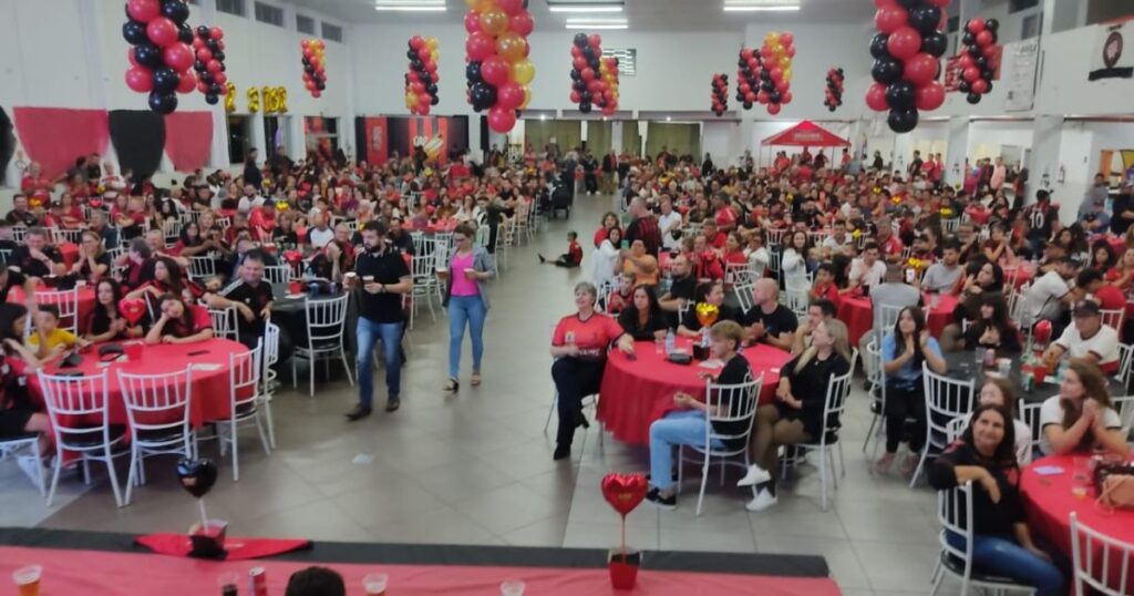 Atenção: venda dos ingressos para o Jantar dos Torcedores do Athletico Paranaense em São Mateus do Sul já começaram