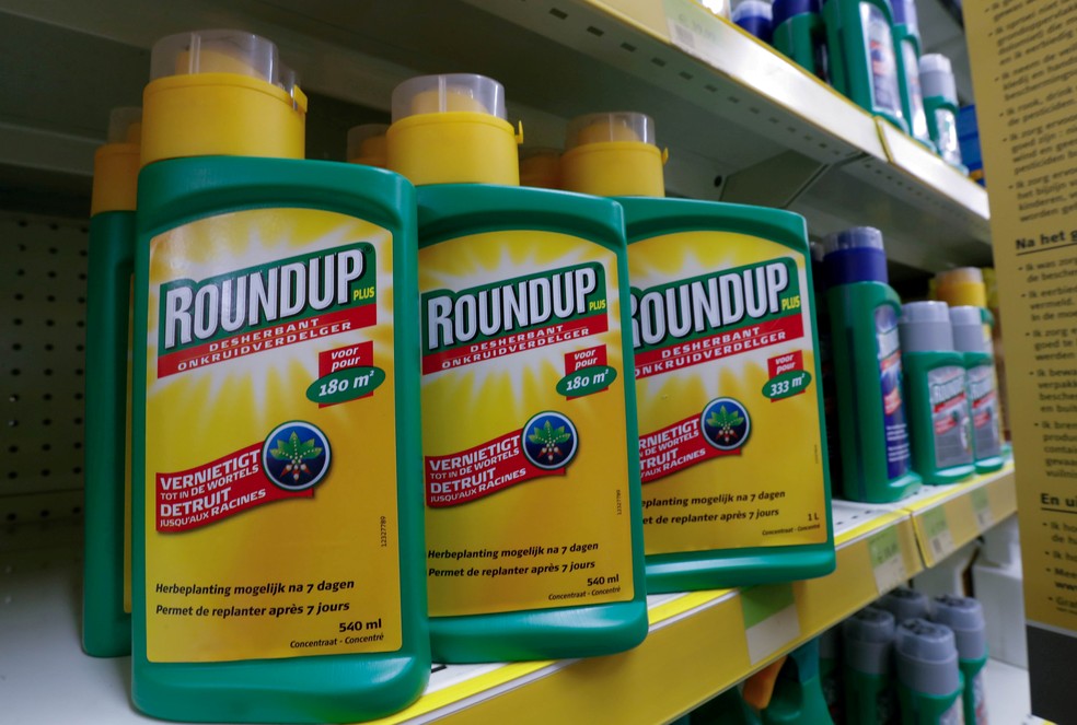 Monsanto é condenada a pagar US$ 2 bilhões por agrotóxico Roundup, à base de glifosato