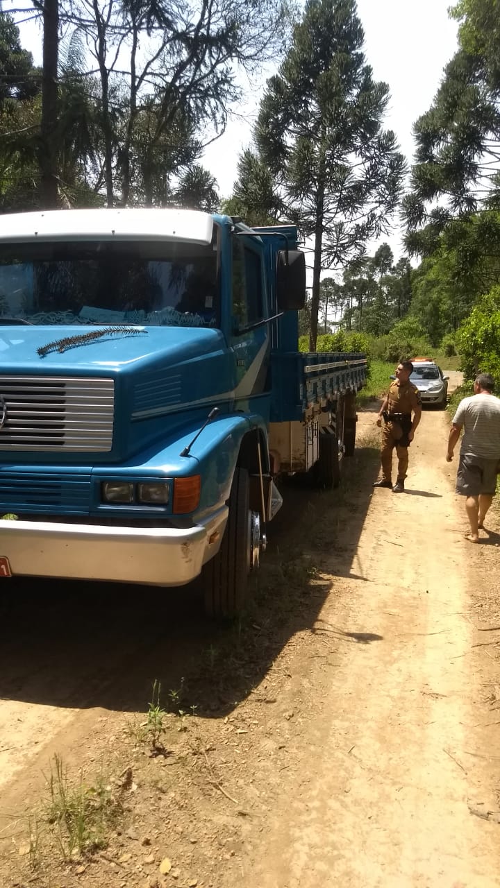 Caminhão é recuperado em São Mateus do Sul