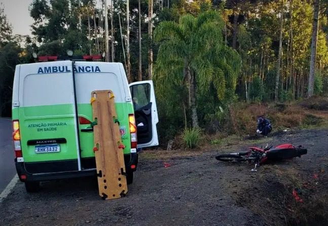 Motociclista morre após se acidentar na BR-153 e corpo é encontrado horas depois