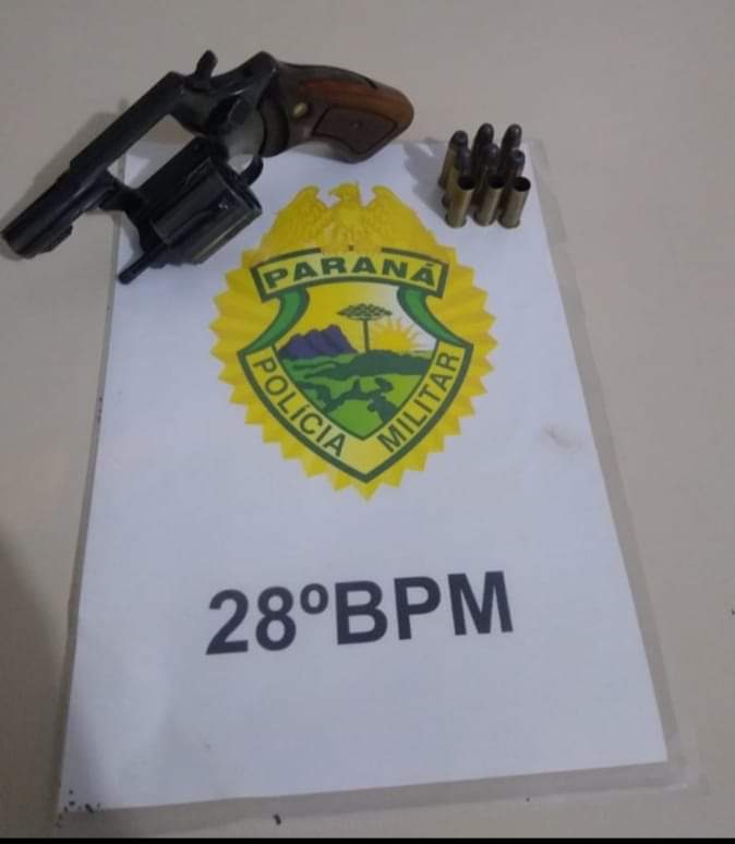 Em Porto Amazonas, homem é preso após disparos na rua