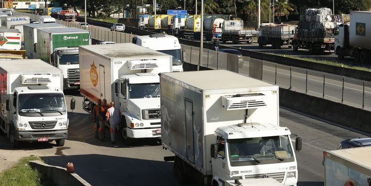 Ministro pede que ANTT suspenda novas regras para frete mínimo