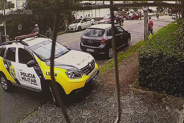 Avô persegue, atropela e entrega para polícia suspeito de matar o neto no PR