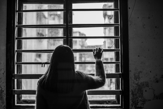 Mulher é agredida pelo marido em São Mateus do Sul e vizinha a acolhe até a chegada da Polícia