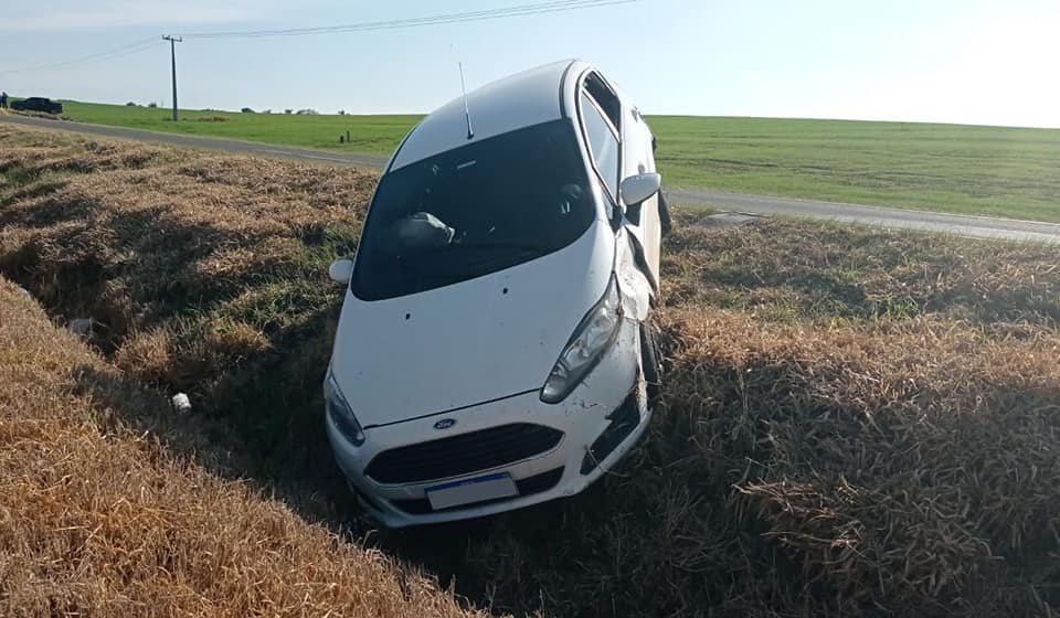 PRE atende acidente na PR-438 em Teixeira Soares