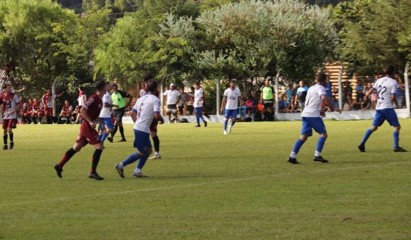 VÍDEO: semifinal de campeonato de Ponta Grossa é marcada por confusão e briga