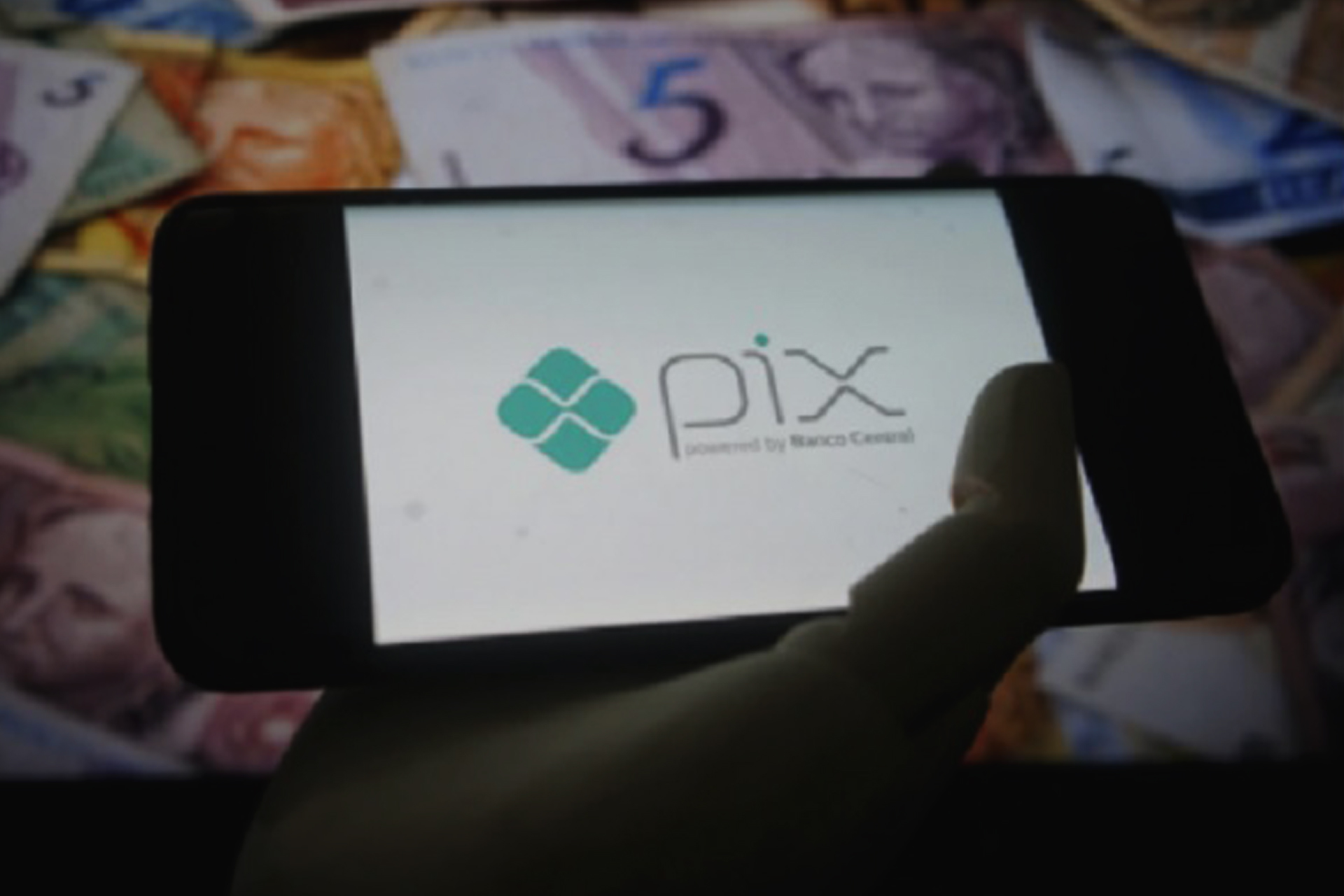 Golpe do Pix agendado faz  mercado perder 80 mil reais