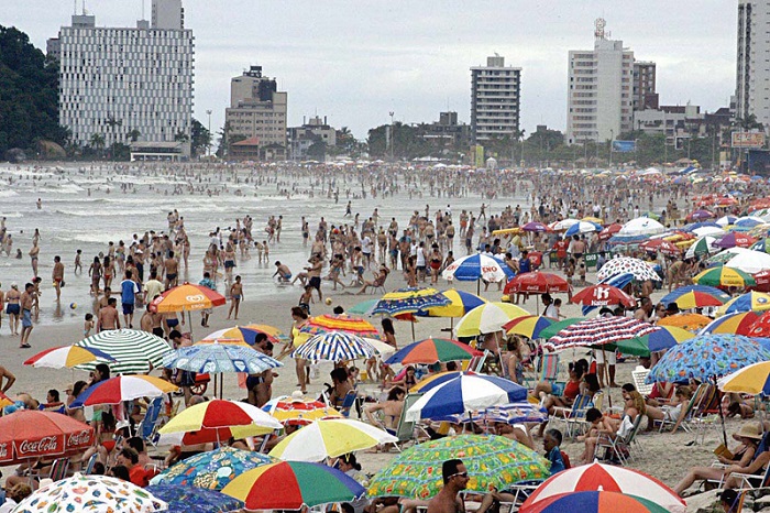 Temporada começa com águas próprias para banho