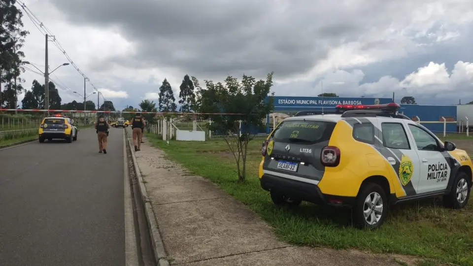 Homem é executado após fazer gol da vitória em campo de futebol; 2ª vítima pode ter morrido de graça no PR