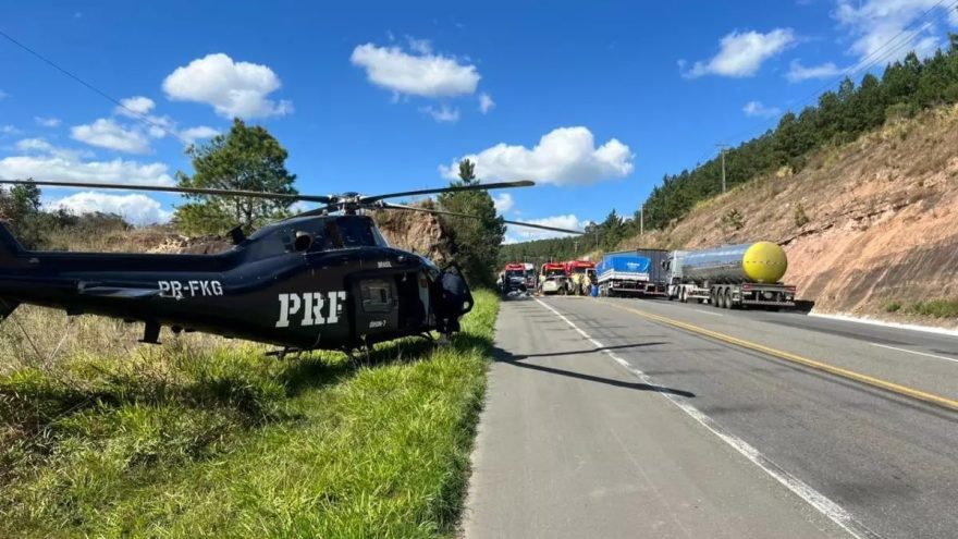 Acidente com três vítimas interdita Rodovia do Xisto