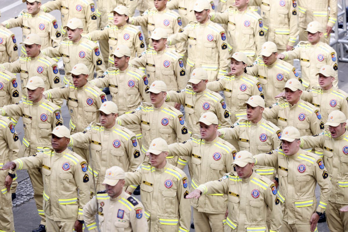 Corpo de Bombeiros do PR abre vagas para cadetes; saiba como se inscrever