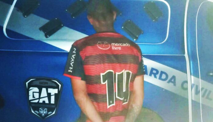 Mulher de 70 anos apanha do neto por diversas vezes em Ponta Grossa