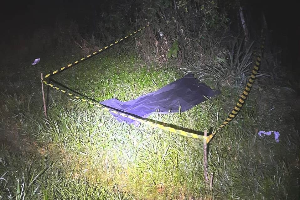 Motorista fugiu ao atropelar e matar jovem de 22 anos em rodovia do Paraná