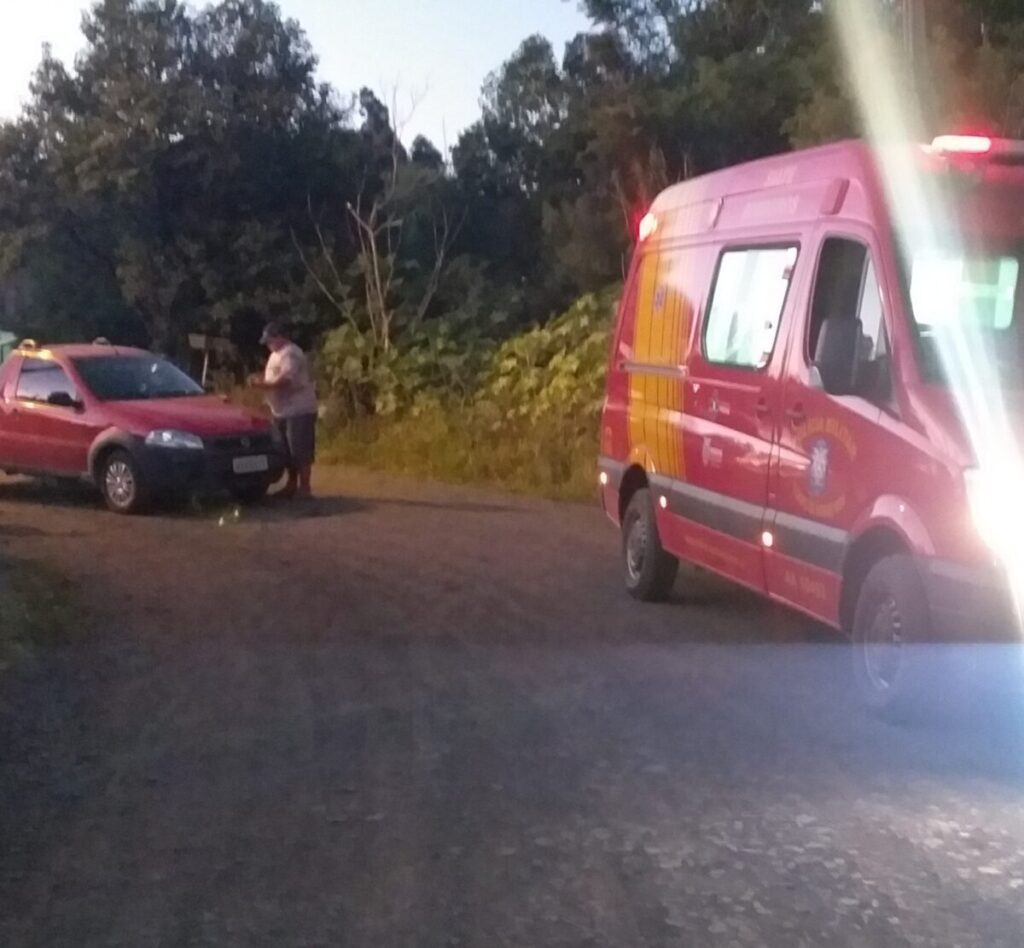 Colisão na Vila Amaral deixa condutora com ferimentos