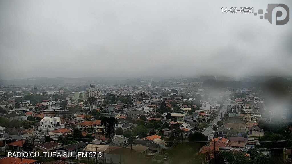 Frente fria derruba temperaturas e provoca chuvas em São Mateus do Sul e região