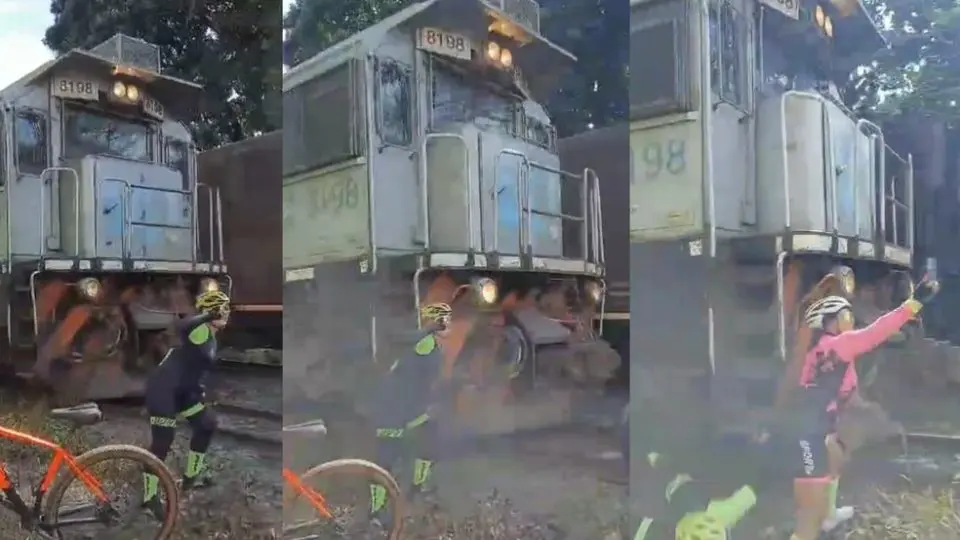 Ciclista é atingida por trem enquanto fazia selfie perto dos trilhos; veja vídeo