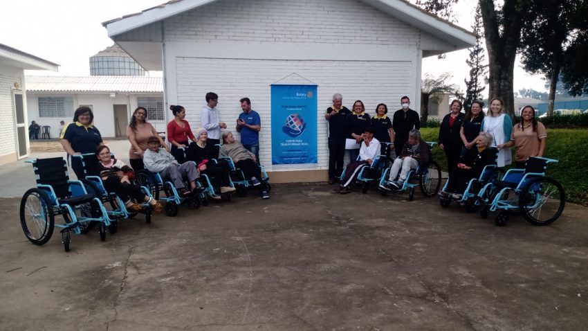 Lar de Idosos Anjos da Guarda de São Mateus do Sul recebe doação de nove cadeiras de rodas