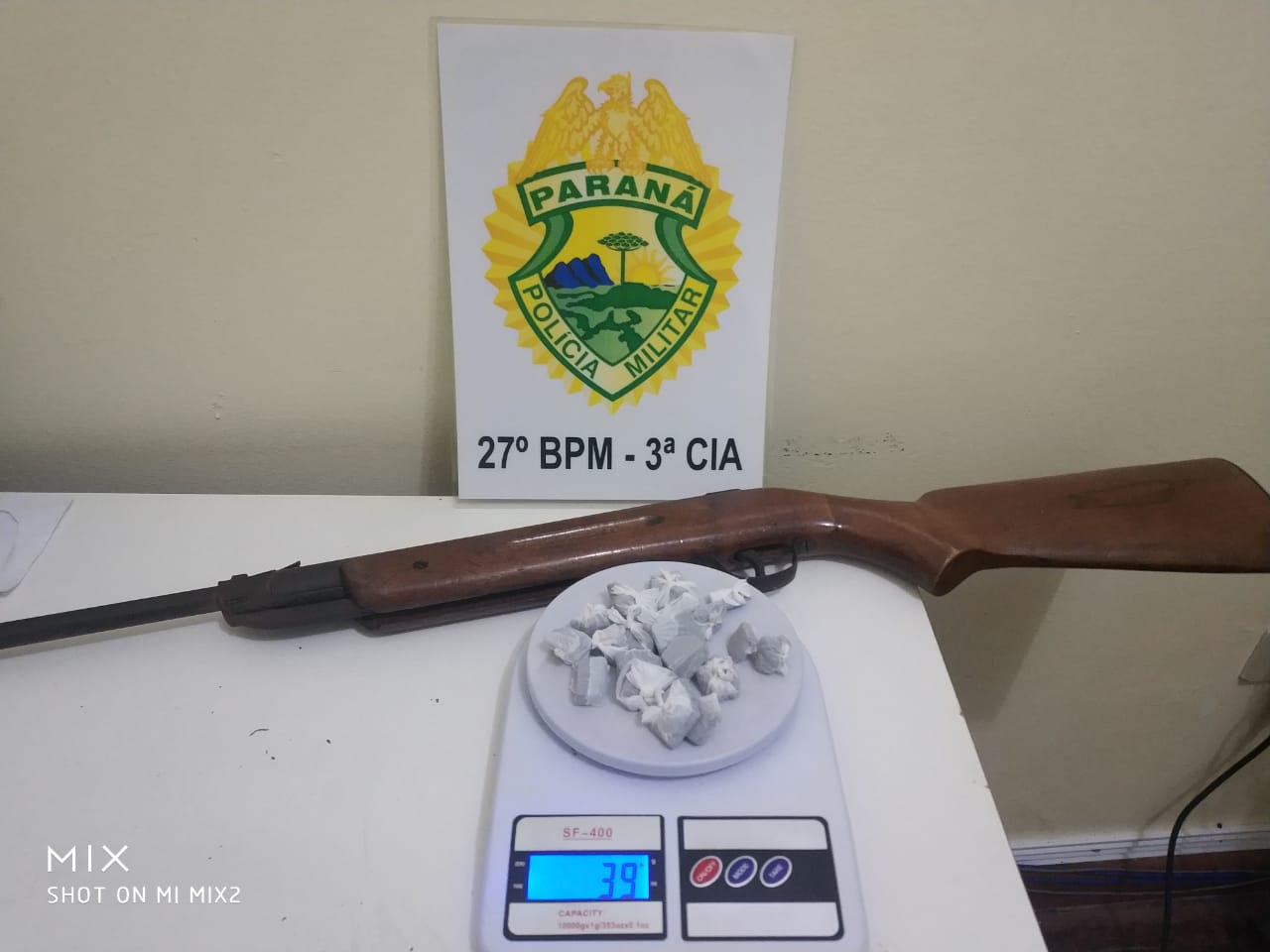 RPA de São Mateus do Sul faz abordagem em três rapazes e localiza porções de maconha