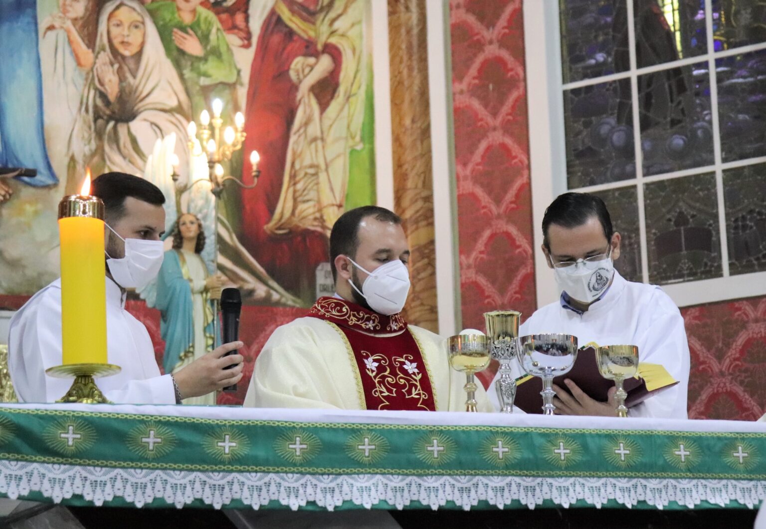 Novo padre da diocese é ordenado e ficará trabalhando em São Mateus do Sul