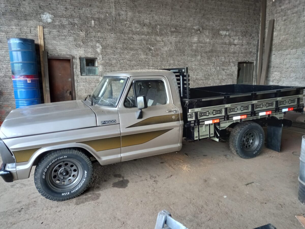 Caminhonete F-1000 furtada em São Mateus do Sul é recuperada