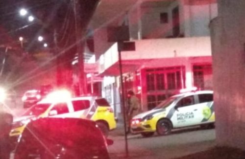 Homem é morto a facadas em briga de bar em General Carneiro