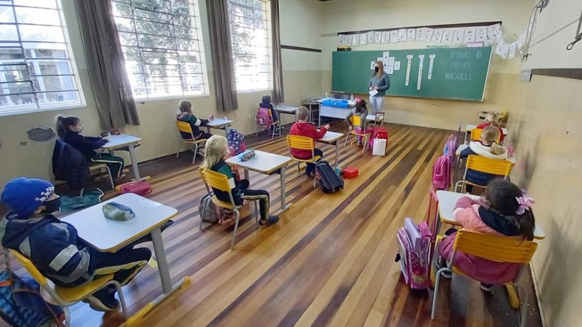 Palmeira divulga calendário escolar e início das aulas ocorre na próxima segunda-feira