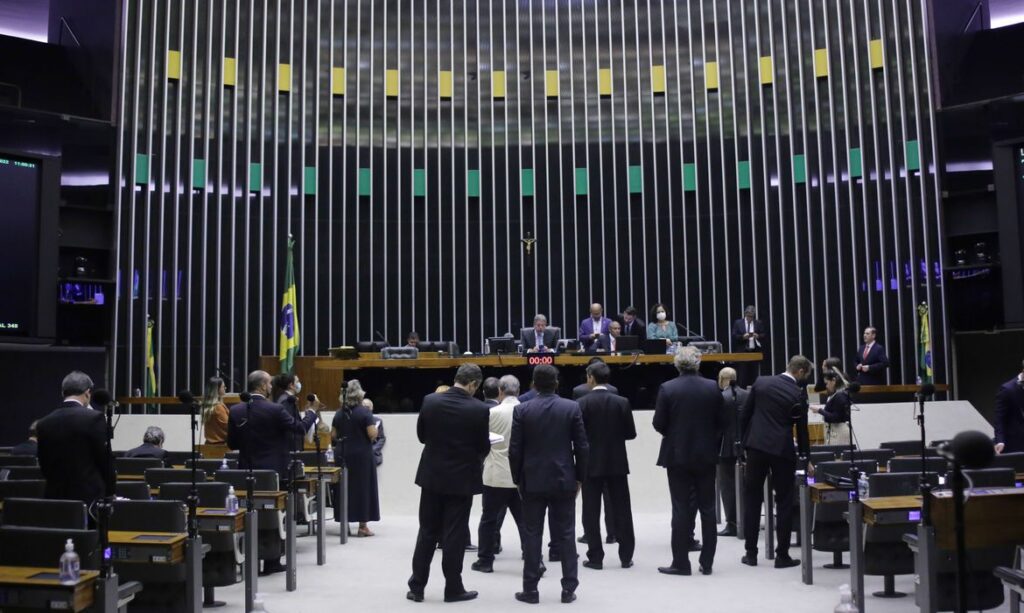 Parlamento concluí votação da alíquota do ICMS seguindo para sanção do presidente Bolsonaro