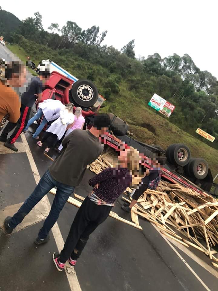 Motorista morre em acidente na BR 153 trevo de acesso para Bituruna