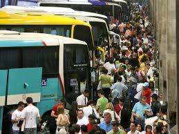 Governo do Paraná amplia restrição à circulação de ônibus interestaduais