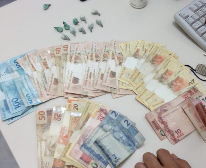 BPEC prende mulher com tornozeleira eletrônica acusada de venda de drogas