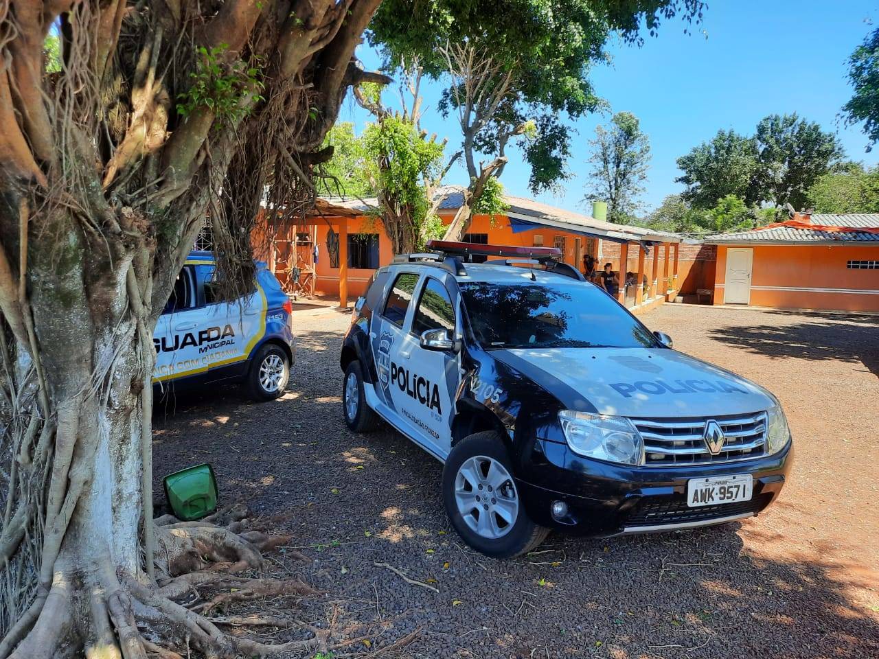 Polícia Civil prende líder religiosa por sequestro, cárcere privado e maus-tratos contra 16 pessoas