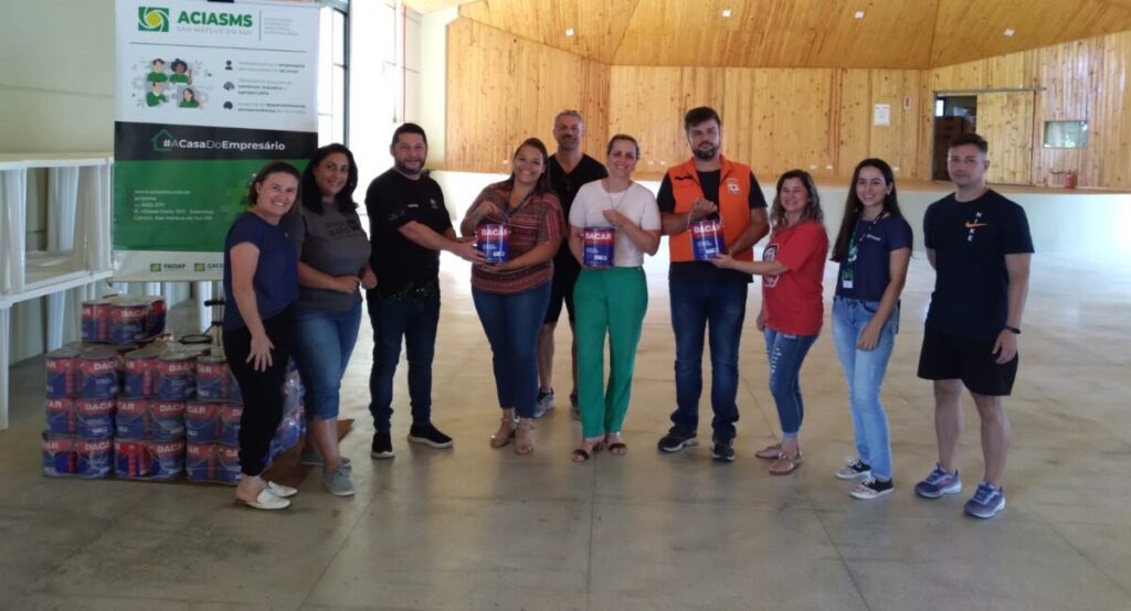 Campanha PIX Solidário: entidades se unem para adquirir tintas destinadas às residências afetadas pela enchente em São Mateus do Sul