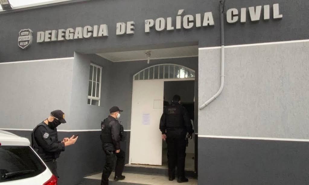 Homens que deixaram um morto dentro do cemitério foram presos pela Policia Civil de Imbituva