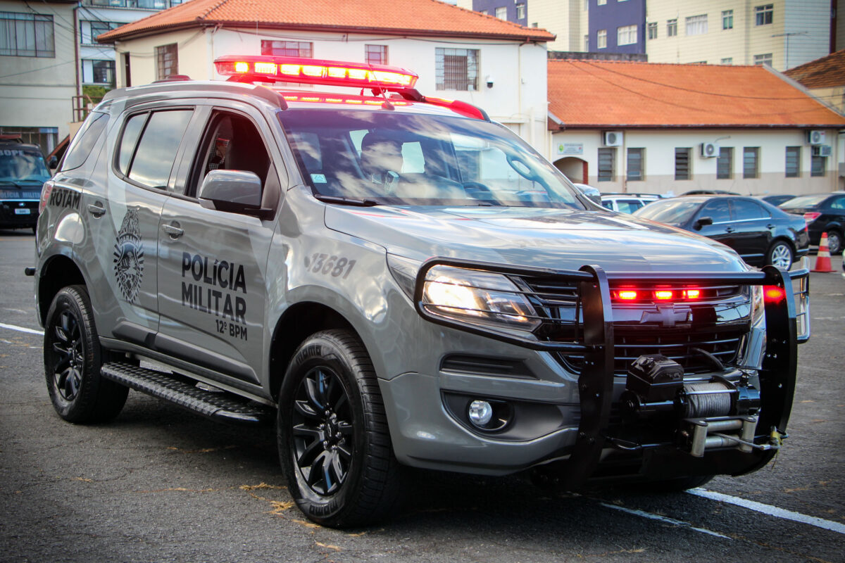 Motociclista inicia fuga e desacata ROTAM em São Mateus do Sul; “não podem me prender por isso”, afirma indivíduo