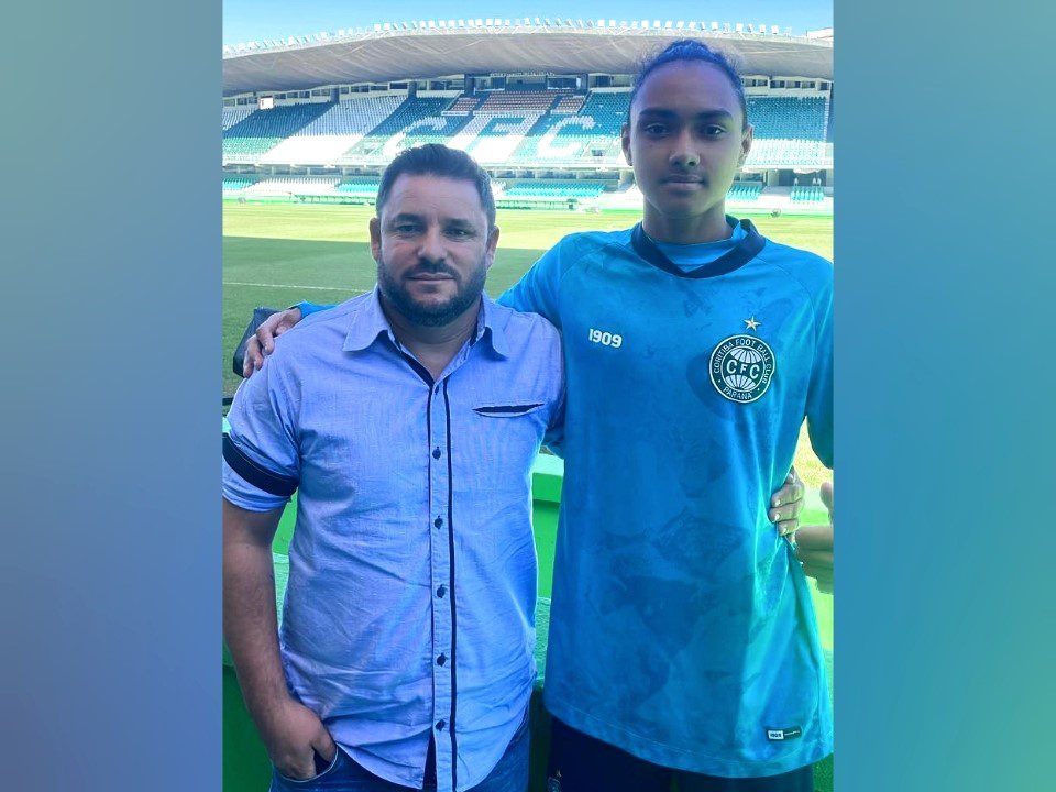 Meio-campista são-mateuense Juan Bueno é o novo reforço do Coritiba