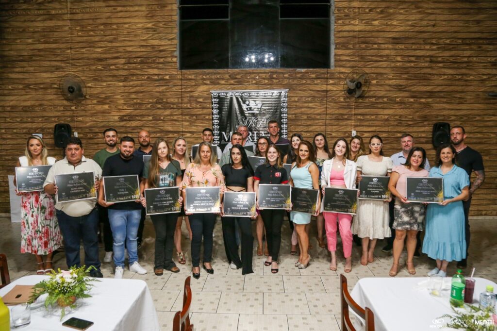 Em noite de premiação, São Mateus do Sul conhece as melhores empresas, profissionais e personalidades da cidade