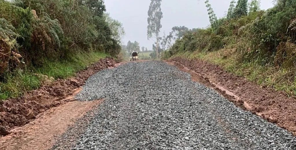 Quase 50km da PR-160 e PR-466 serão reformados por empresa vencedora de licitação, informa DER