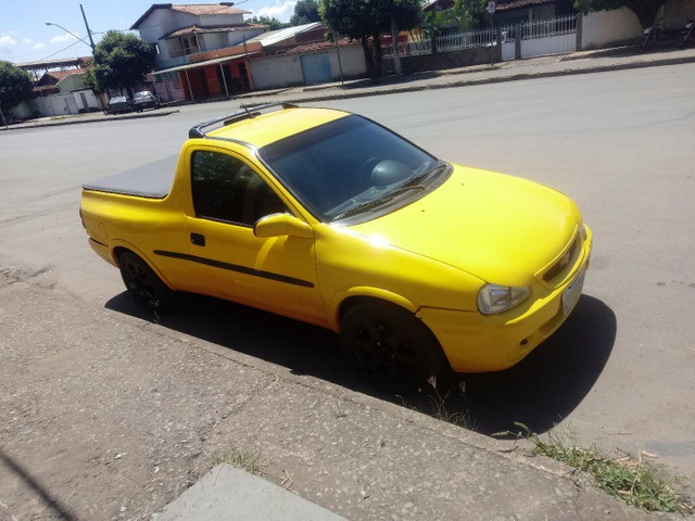 Veículo Corsa é furtado em Paulo Frontin