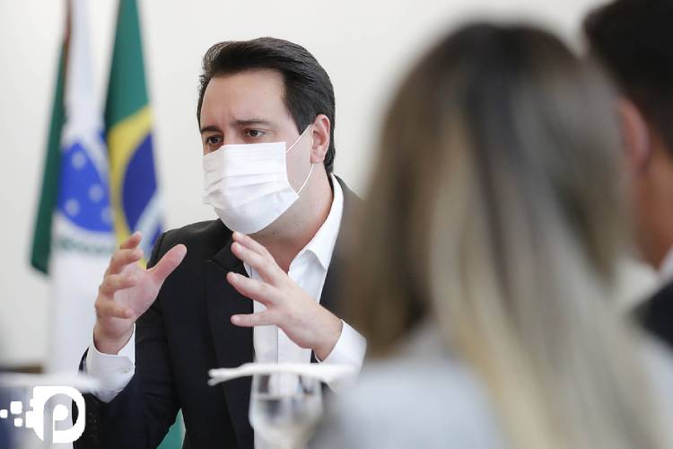 Governador se reúne com Poderes para discutir cenário da pandemia