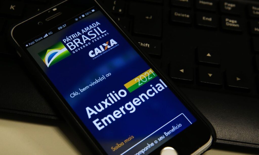 Devolução de auxilio emergencial pago indevidamente é solicitado pelo governo