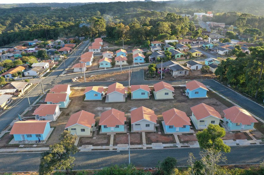 Realizado o sorteio das 30 casas do programa Casa Fácil Paraná em São João do Triunfo