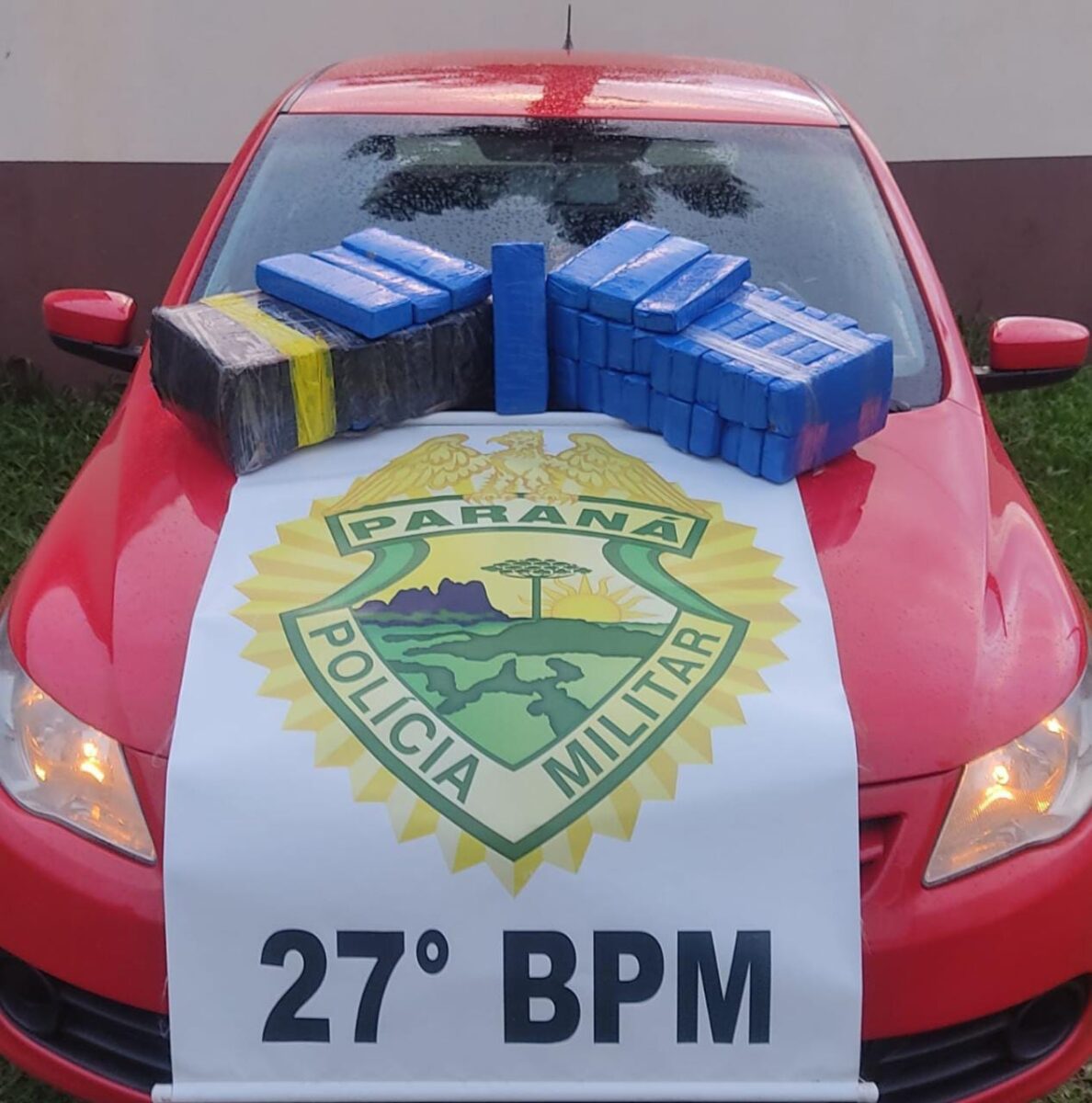 PM de Paulo Frontin apreende quase 30 kg de maconha no interior